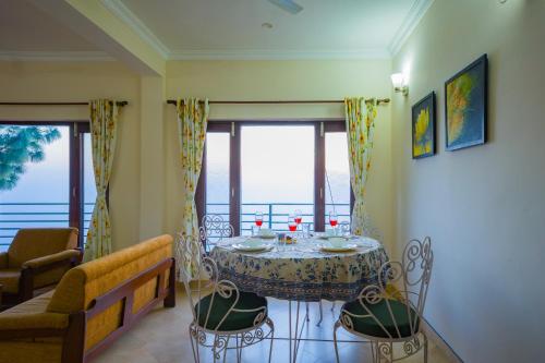Alaya Stays Pine View Cottage - 3 BHK Himalayan Retreat with Scenic Views in Parwanoo Alaya Stays Pine View Cottage - 3 BHK Himalayan Retreat with Scenic Views in Parwanoo