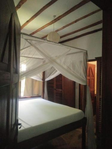 3 Bedroom Furnished Holiday Cottage Casaurina,Malindi in Malindi 3 Bedroom Furnished Holiday Cottage Casaurina,Malindi in Malindi