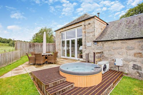 Pezsgőfürdő, Cairngorm Cottage in Grantown On Spey Pezsgőfürdő, Cairngorm Cottage in Grantown On Spey