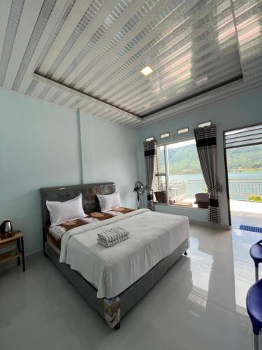 Vandu's View Guest house & Restaurant in Samosir Vandu's View Guest house & Restaurant in Samosir