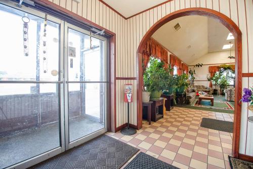 大堂, 埃爾克哈特I-90酒店 (Hotel O Daylight Inn Elkhart I-90, IN) in 艾爾克哈特 (IN) 大堂, 埃爾克哈特I-90酒店 (Hotel O Daylight Inn Elkhart I-90, IN) in 艾爾克哈特 (IN)