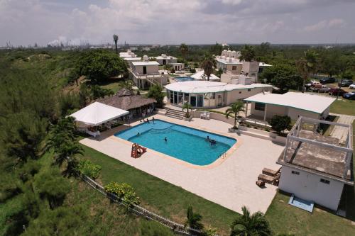 Swimming pool, Hotel Real del Mar in Ciudad Madero Swimming pool, Hotel Real del Mar in Ciudad Madero