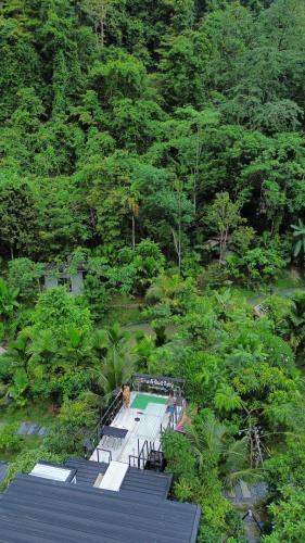บ้านเล็กในป่าใหญ่โฮมสเตย์ กงหรา พัทลุง in Kong Ra บ้านเล็กในป่าใหญ่โฮมสเตย์ กงหรา พัทลุง in Kong Ra