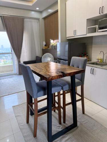 The Hive Penthouse in San Juan The Hive Penthouse in San Juan