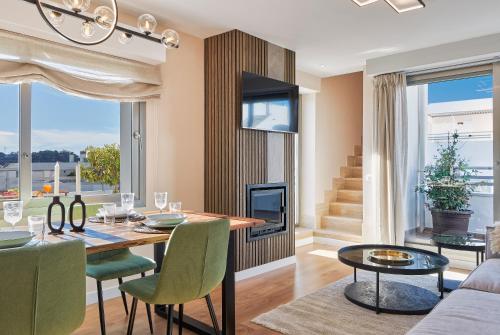 Vitania I Resort Penthouse with Jacuzzi in Lagar Martel Vitania I Resort Penthouse with Jacuzzi in Lagar Martel