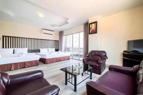 Sunday JA Plus Hotel in Pattaya Sunday JA Plus Hotel in Pattaya