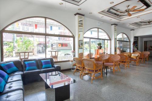 ロビー, ウィナー イン ホテル (Winner Inn Hotel) in チャンカラン ロビー, ウィナー イン ホテル (Winner Inn Hotel) in チャンカラン