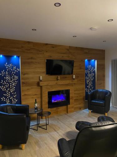 Oak Lodge in Roscommon Oak Lodge in Roscommon