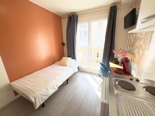 L'Escale Appartements et Suites en bord de Mer in Le Havre City Center L'Escale Appartements et Suites en bord de Mer in Le Havre City Center