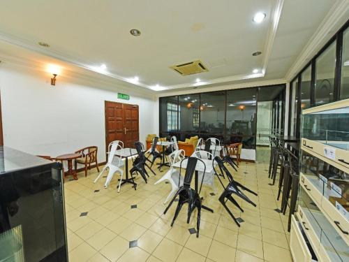 Restaurant, Capital O 90434 Marmoris House in Kuala Terengganu Restaurant, Capital O 90434 Marmoris House in Kuala Terengganu
