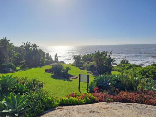 גינה, Glenmore Sands in פורט אדוארד גינה, Glenmore Sands in פורט אדוארד