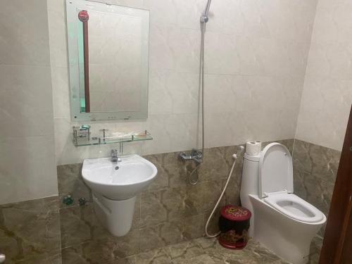 Bathroom, SPOT ON 1218 Nha Nghi Hung Thinh in Hoa Minh Bathroom, SPOT ON 1218 Nha Nghi Hung Thinh in Hoa Minh