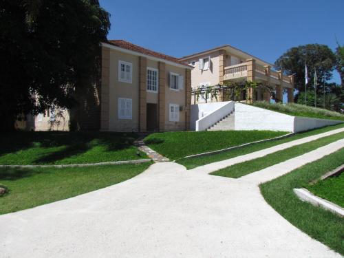 This photo about Hotel La Ponsa Itatiaia shared on HyHotel.com