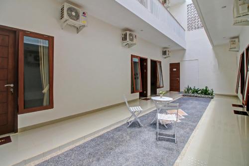 ล็อบบี้, OYO 90820 Madania Guesthouse Syariah in ลอมบอก ล็อบบี้, OYO 90820 Madania Guesthouse Syariah in ลอมบอก
