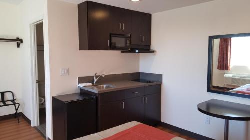 Motel 6 Maple/Main in Hesperia Motel 6 Maple/Main in Hesperia