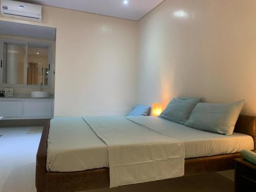 Budget Stay Inn & Tours in Manolo Fortich Budget Stay Inn & Tours in Manolo Fortich
