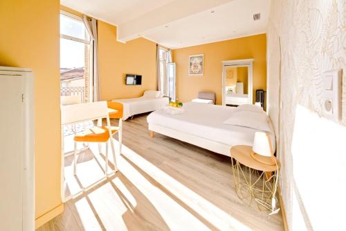 Hotel Lemon in Menton Hotel Lemon in Menton