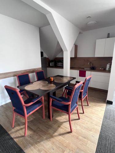 Cocina, Apartamenty Divemed in Jelenia Gora City Center Cocina, Apartamenty Divemed in Jelenia Gora City Center