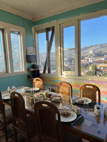 Utsikt, BB Casita Yellow in Valparaiso Utsikt, BB Casita Yellow in Valparaiso