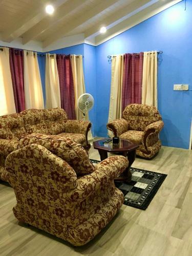 Seaside Retreat 2BR with Beach Access and AC in ริโอนูโอยา Seaside Retreat 2BR with Beach Access and AC in ริโอนูโอยา