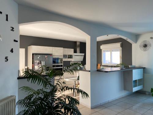 Une chambre pour deux avec acces a la piscine in Le Pizou Une chambre pour deux avec acces a la piscine in Le Pizou