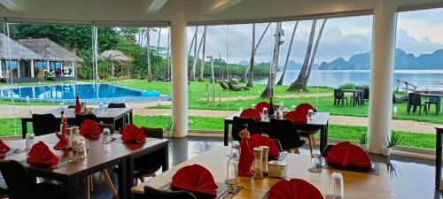 Ételek és italok, Bebeladan Beach Resort near Santa Isabel Erőd Ételek és italok, Bebeladan Beach Resort near Santa Isabel Erőd