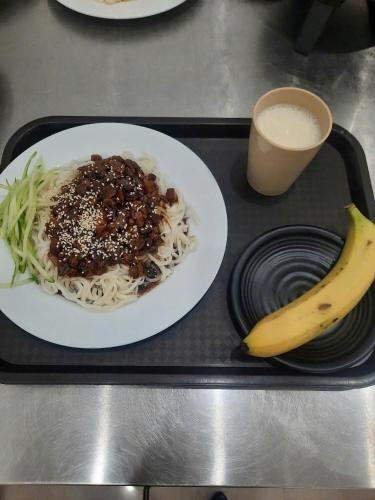 Food and beverages, TQ2 Hotel & Apartment in Ngã Năm / Cát Bi Airport Food and beverages, TQ2 Hotel & Apartment in Ngã Năm / Cát Bi Airport