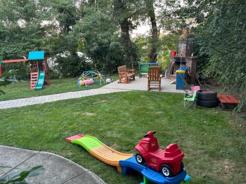 Amazing Large Private Studio Plus in Elmsford Amazing Large Private Studio Plus in Elmsford