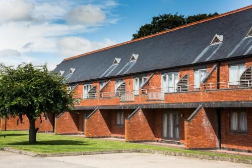 Heritage Palace Walton Hall by Dancenter in Wellesbourne Heritage Palace Walton Hall by Dancenter in Wellesbourne