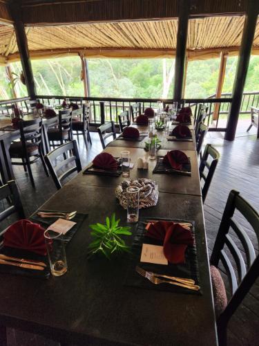 Ubizane Zululand Tree Lodge in Hluhluwe Ubizane Zululand Tree Lodge in Hluhluwe