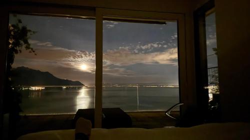 Vue époustouflante à Montreux (Vue epoustouflante a Montreux) in 維托斯 Vue époustouflante à Montreux (Vue epoustouflante a Montreux) in 維托斯