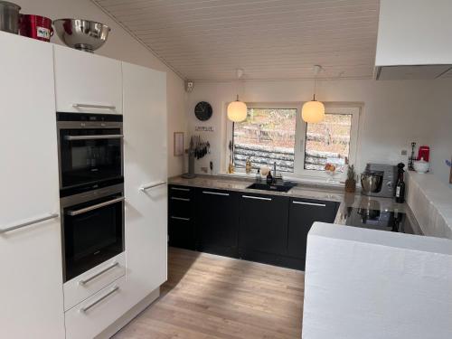Stort og lækkert hus midt i naturen og tæt pa byen in Silkeborg Stort og lækkert hus midt i naturen og tæt pa byen in Silkeborg