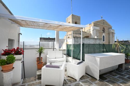 Terraza/balcón, B&B CASAVACANZE CHIESA MADRE in Carovigno Terraza/balcón, B&B CASAVACANZE CHIESA MADRE in Carovigno