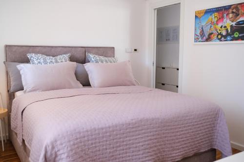 Central Cozy Apartment Near the Beach