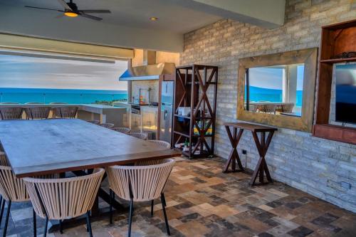 Shangri-LA luxury Mansion, Heated Pool in เอล ปวยร์โต Shangri-LA luxury Mansion, Heated Pool in เอล ปวยร์โต