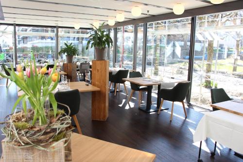 レストラン, ホテル レストラン シーガルテン (Hotel Restaurant Seegarten) in アルボン レストラン, ホテル レストラン シーガルテン (Hotel Restaurant Seegarten) in アルボン