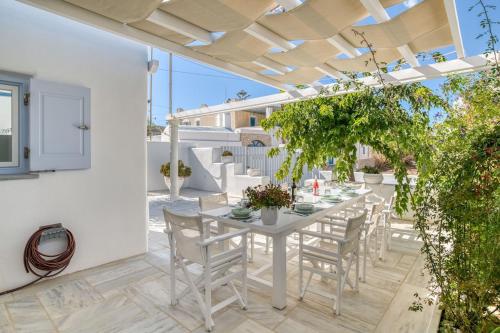 บริการและสิ่งอำนวยความสะดวก, Villa Zeos - Cycladic house close to the beach in อัมเปลัส บริการและสิ่งอำนวยความสะดวก, Villa Zeos - Cycladic house close to the beach in อัมเปลัส