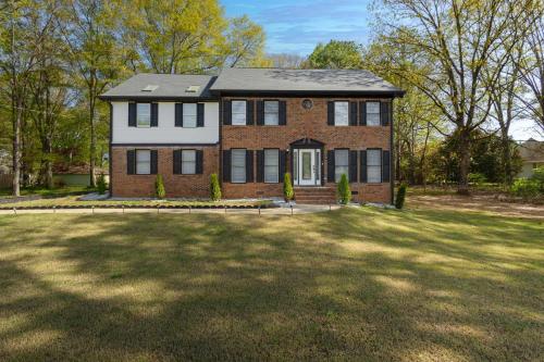 Big Modern Family Home On 1 Acre Land w Firepit & Grill in 康利 (GA) Big Modern Family Home On 1 Acre Land w Firepit & Grill in 康利 (GA)