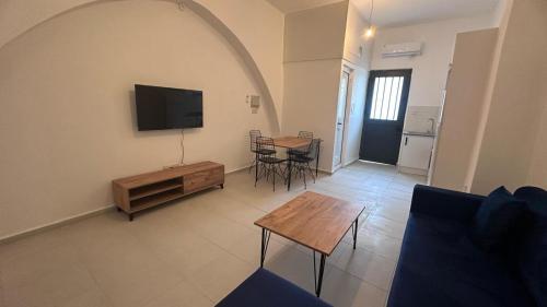 Girne Karmi de Yeni Eşyalı Müstakil Daireler (Girne Karmi de Yeni Esyalı Mustakil Daireler) in 埃德雷米特 Girne Karmi de Yeni Eşyalı Müstakil Daireler (Girne Karmi de Yeni Esyalı Mustakil Daireler) in 埃德雷米特