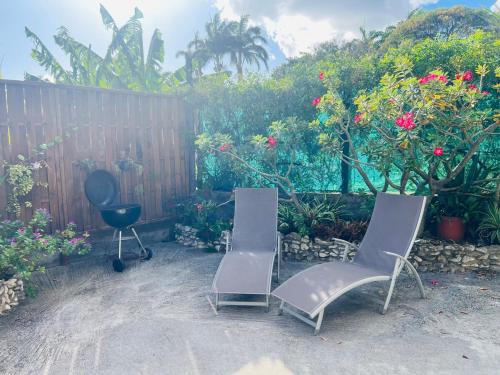 Garden, Maison couleurs des tropiques in Berard Garden, Maison couleurs des tropiques in Berard