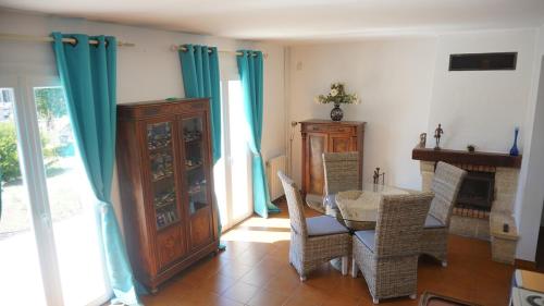 Mas Provencal 8 pers, air-conditioned private pool in Maure Mas Provencal 8 pers, air-conditioned private pool in Maure