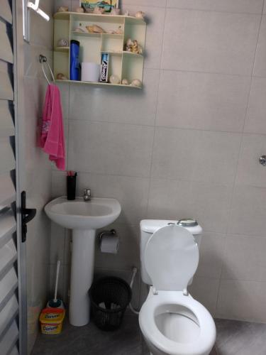 Casa Guaruja Pereque in Pereque Casa Guaruja Pereque in Pereque