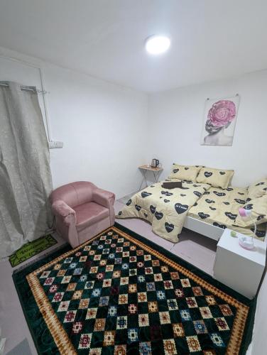 Guest House in Madinat Zayid Guest House in Madinat Zayid