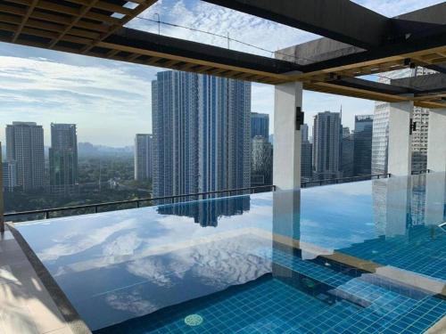The Residences at BCCT in Bonifacio Global City (BGC) / Taguig The Residences at BCCT in Bonifacio Global City (BGC) / Taguig