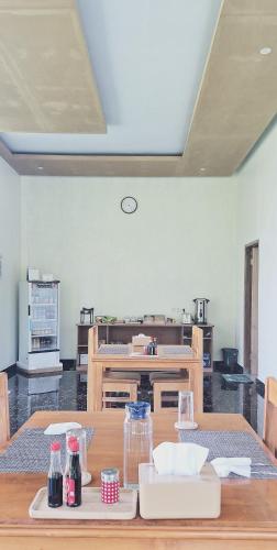 Restaurant, Tangkoko Hideaway Cottage in Rinondoran Restaurant, Tangkoko Hideaway Cottage in Rinondoran