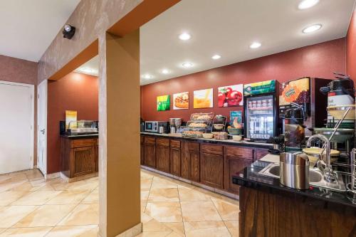 Food and beverages, Quality Inn in Alexandria (LA) Food and beverages, Quality Inn in Alexandria (LA)