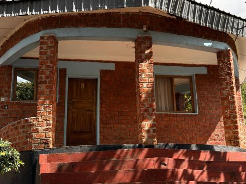 Mkushi Mountain Front Resort in เซาท์ ลวงวา เนชั่นแนล พาร์ค Mkushi Mountain Front Resort in เซาท์ ลวงวา เนชั่นแนล พาร์ค