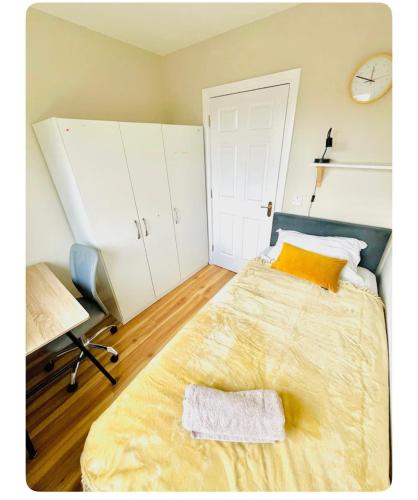 Single room in Family Home in Castleconnell Single room in Family Home in Castleconnell