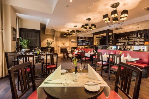 Restaurant, Hotel Goldener Lowe in Meissen Restaurant, Hotel Goldener Lowe in Meissen