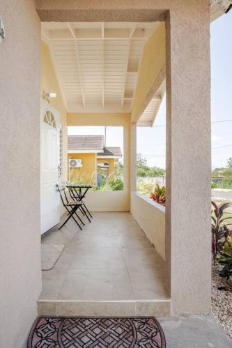 設施, BellaRose at Colbeck ,Gated with Pool, Stylishly modern in 老港口 設施, BellaRose at Colbeck ,Gated with Pool, Stylishly modern in 老港口